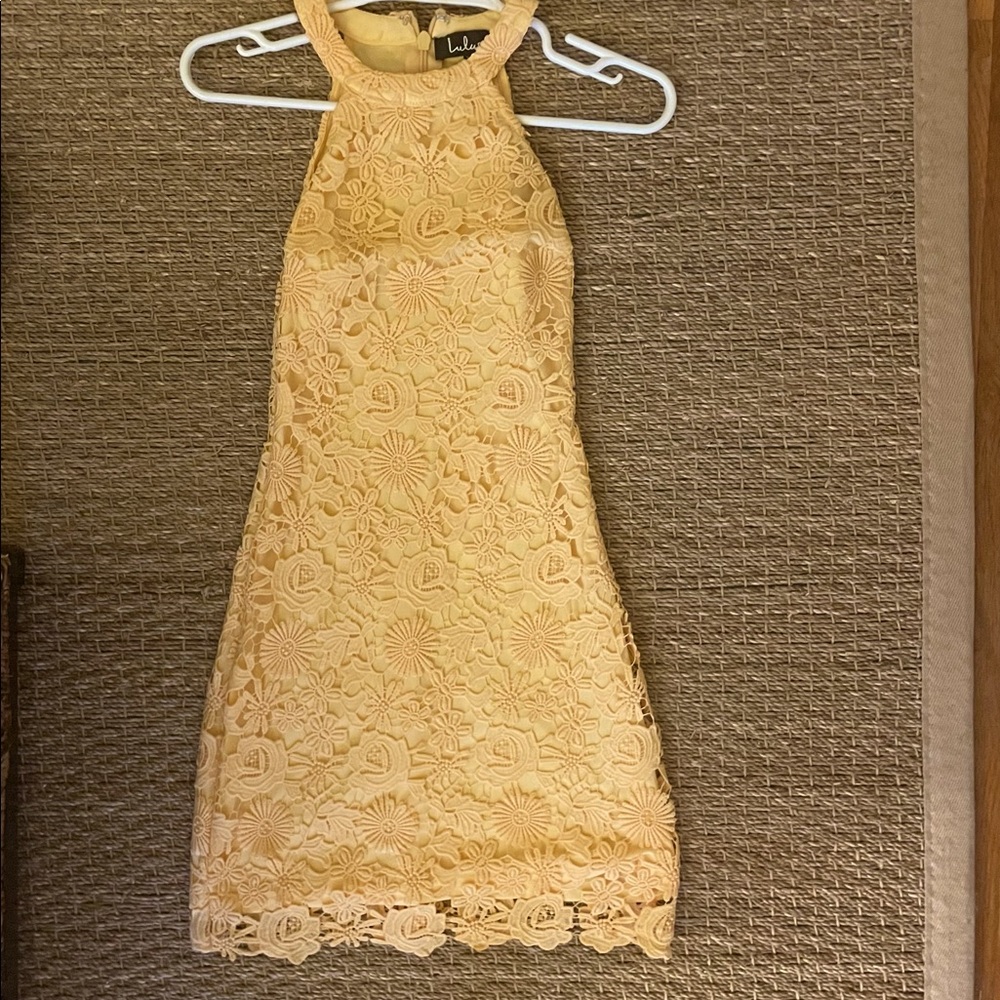 Lulus lace dress
